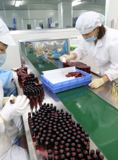 lip gloss factory