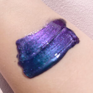 multi use duochrome chameleon lip glaze & liquid eyeshadow – private label holographic shimmer festival makeup wholesale